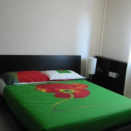 La Casa In Wenge Apartment Pirri